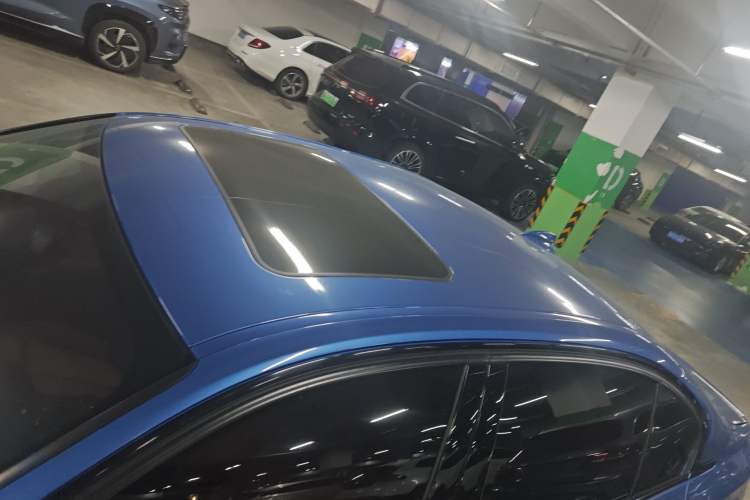 Used BMW 3 Series 2018 330Li M Sport Shadow Edition Roof