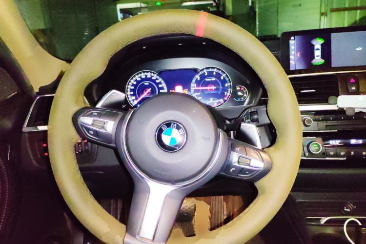 Used BMW 3 Series 2018 320Li M Sport Night Edition Steering Wheel