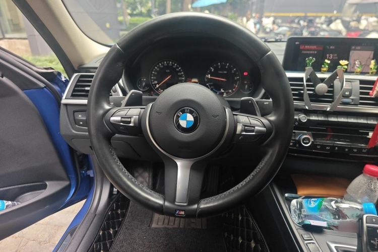 Used BMW 3 Series 2018 320Li Leading Luxury Package Steering Wheel