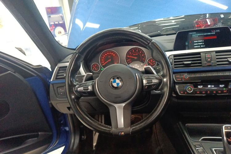 Used BMW 3 Series 2018 320i M Sport Package Steering Wheel
