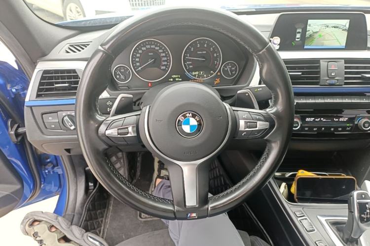 Used BMW 3 Series 2018 320i M Sport Package Steering Wheel