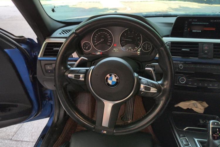 Used BMW 3 Series 2018 320i M Sport Package Steering Wheel