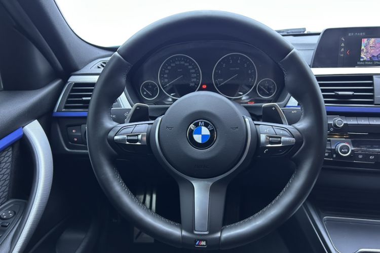 Used BMW 3 Series 2018 320i M Sport Package Steering Wheel