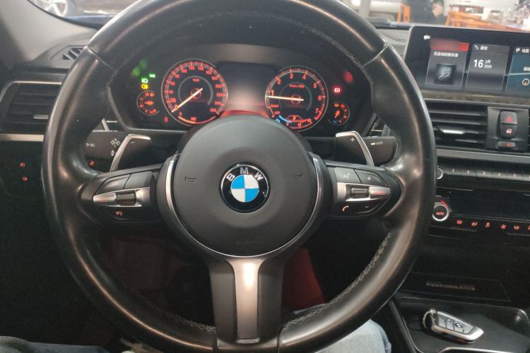 Used BMW 3 Series 2018 320Li M Sport Night Edition Steering Wheel
