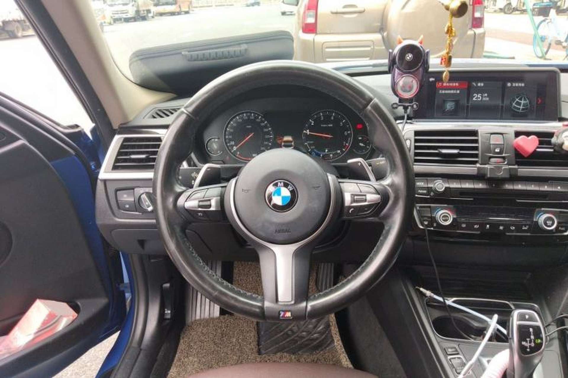 Used BMW 3 Series 2018 320Li Leading Model M Sport Package Steering Wheel