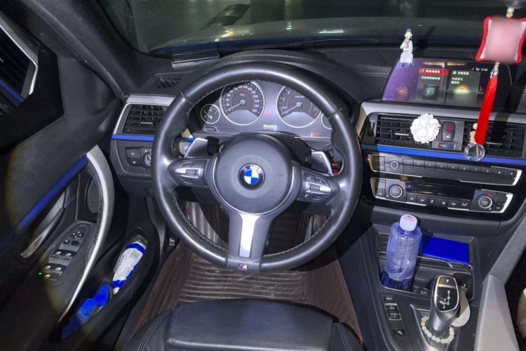 Used BMW 3 Series 2018 320i M Sport Package Steering Wheel