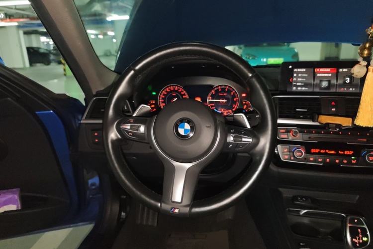 Used BMW 3 Series 2018 320Li Leading Model M Sport Package Steering Wheel