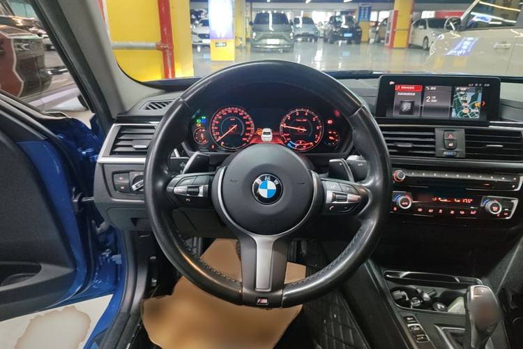 Used BMW 3 Series 2018 320Li Leading Model M Sport Package Steering Wheel