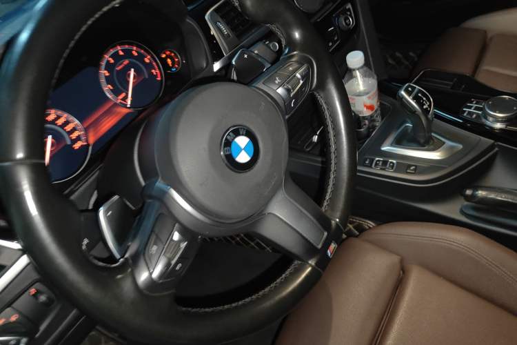 Used BMW 3 Series 2018 320Li Leading Model M Sport Package Steering Wheel
