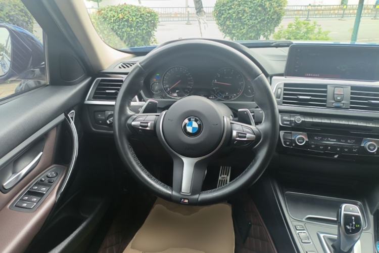 Used BMW 3 Series 2018 320Li Leading Model M Sport Package Steering Wheel