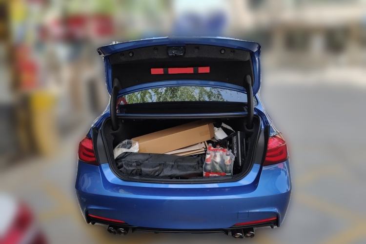 Used BMW 3 Series 2018 320Li M Sport Night Edition Trunk