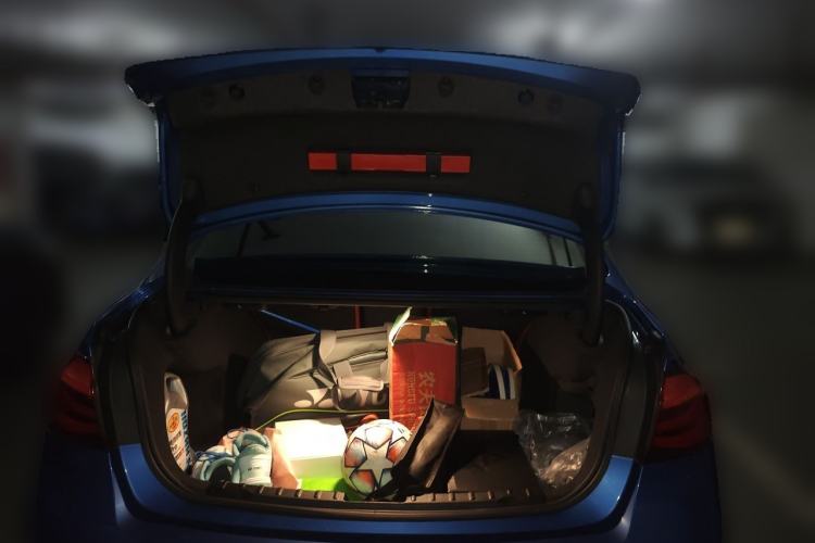 Used BMW 3 Series 2018 330i M Sport Night Edition Trunk