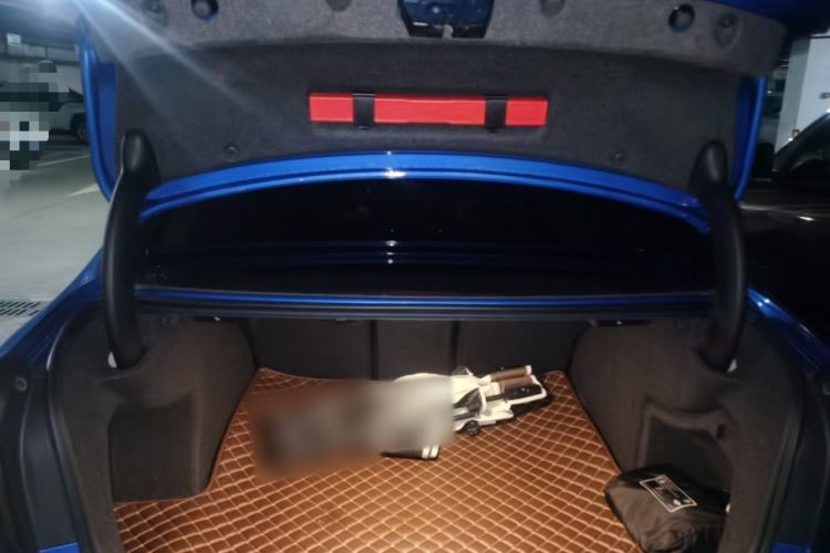 Used BMW 3 Series 2018 320i M Sport Package Trunk