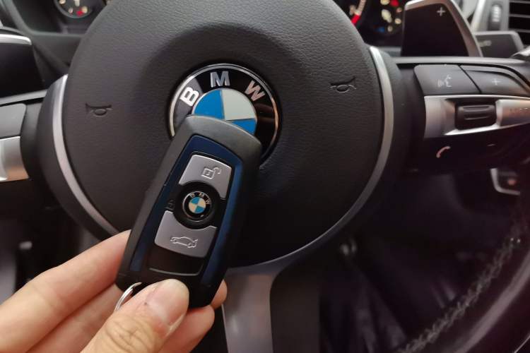 Used BMW 3 Series 2018 320Li Leading Model M Sport Package Vehicle Key
