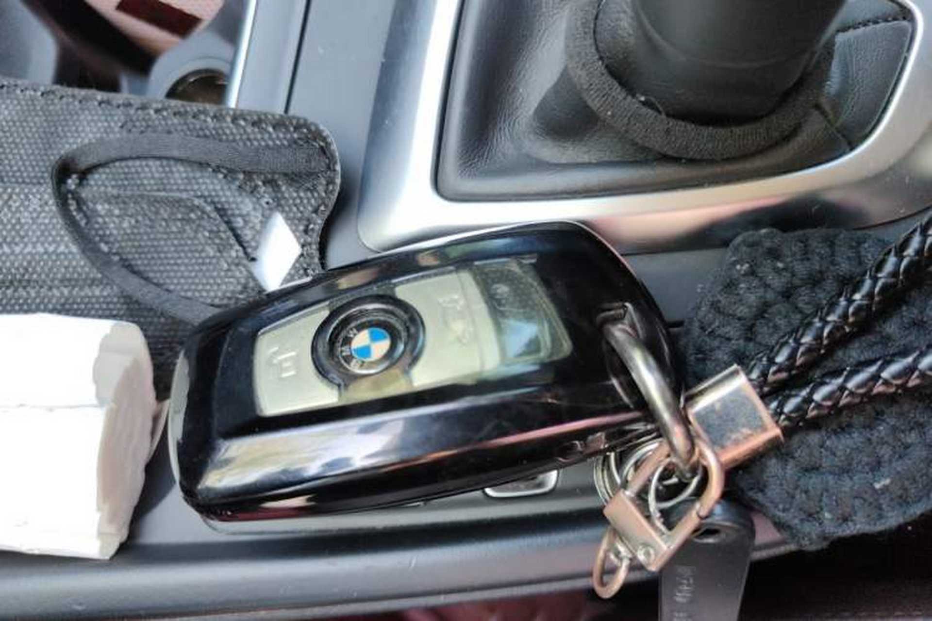 Used BMW 3 Series 2018 320Li M Sport Night Edition Vehicle Key