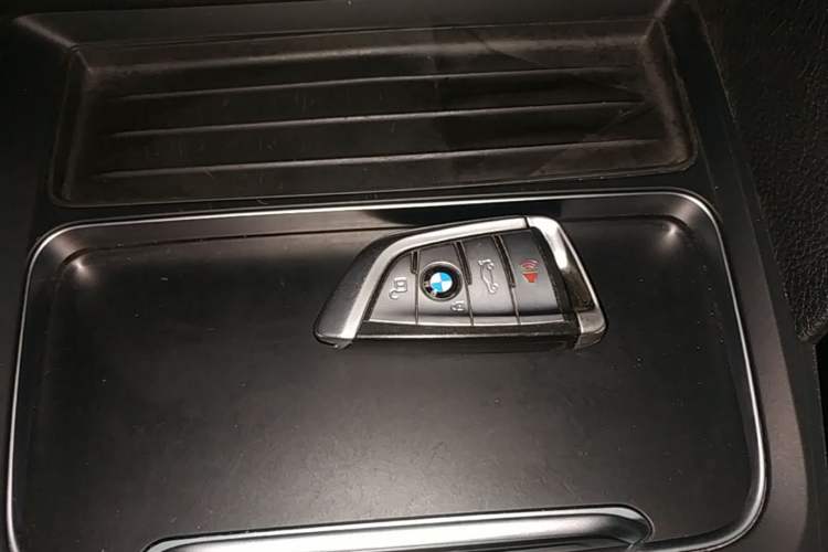 Used BMW 3 Series 2018 320Li Leading Model M Sport Package Vehicle Key