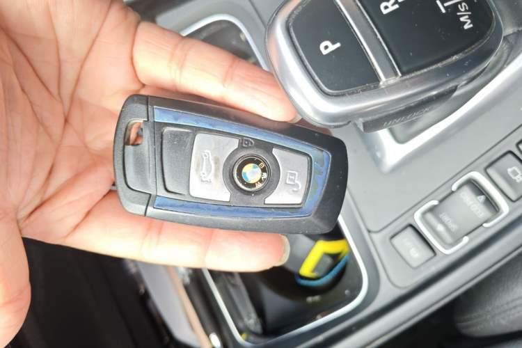 Used BMW 3 Series 2018 320Li Leading Model M Sport Package Vehicle Key