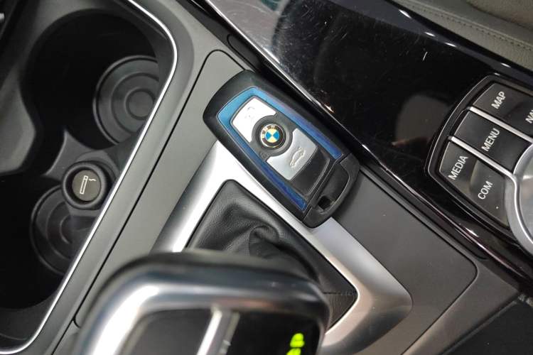 Used BMW 3 Series 2018 320Li Leading Model M Sport Package Vehicle Key