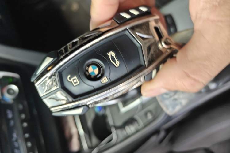 Used BMW 3 Series 2018 320i M Sport Night Edition Vehicle Key