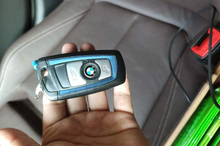Used BMW 3 Series 2018 330Li M Sport Shadow Edition Vehicle Key
