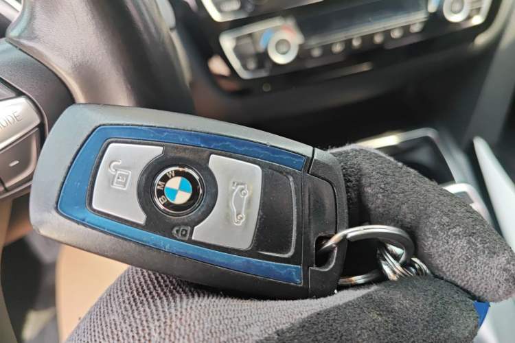 Used BMW 3 Series 2018 320Li Leading Model M Sport Package Vehicle Key