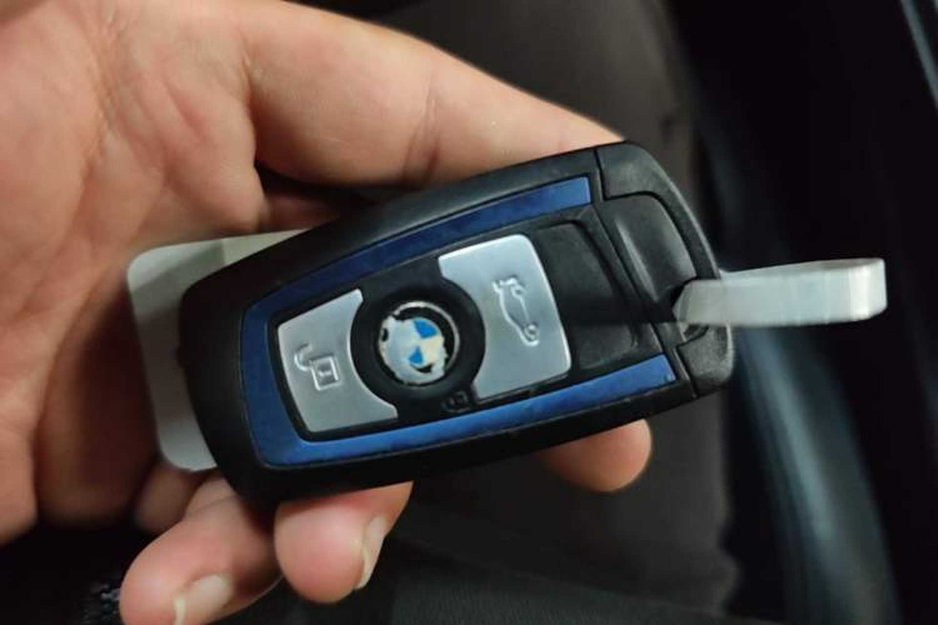 Used BMW 3 Series 2018 320i M Sport Night Edition Vehicle Key