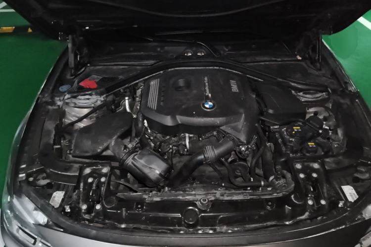 Used BMW 3 Series 2018 320Li Leading Model M Sport Package Engine Bay