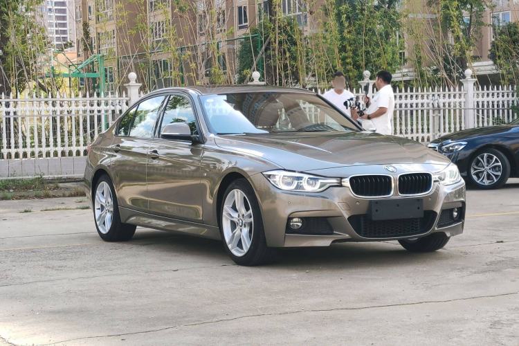 Used BMW 3 Series 2018 320i M Sport Package Exterior 3