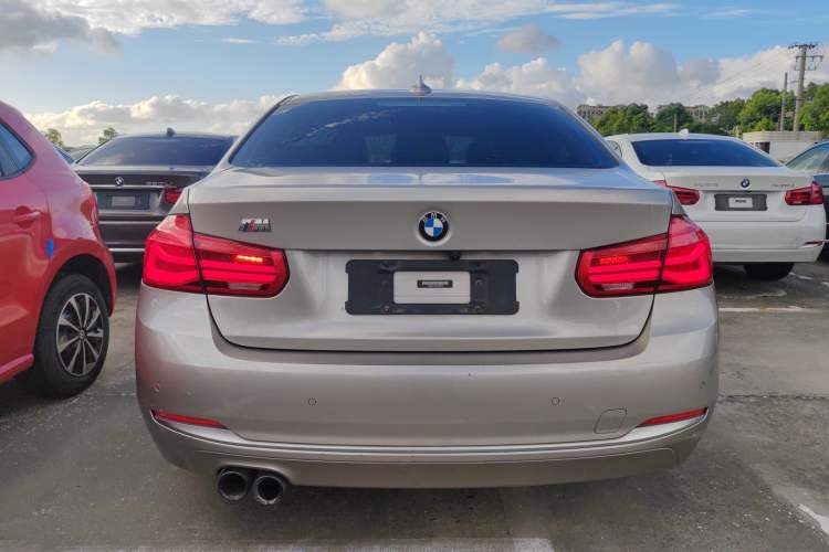 Used BMW 3 Series 2018 320Li Fashion Model Exterior 4