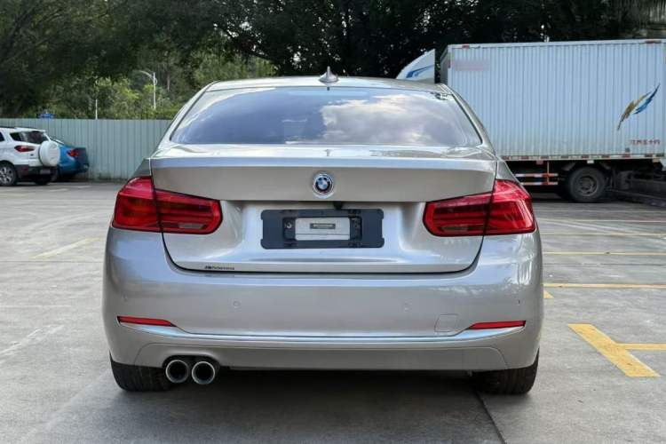 Used BMW 3 Series 2018 320Li Fashion Model Exterior 4