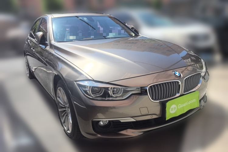 Used BMW 3 Series 2018 320Li Fashion Model Front Right 45 Deg