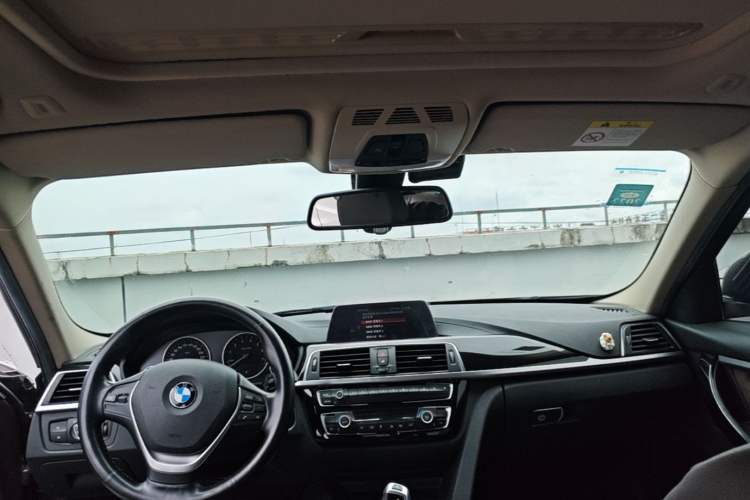 Used BMW 3 Series 2018 320Li Fashion Model Headliner