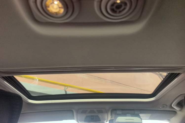 Used BMW 3 Series 2018 320Li Fashion Model Headliner