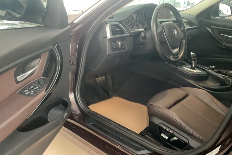 Used BMW 3 Series 2018 320Li Fashion Model Interior 2