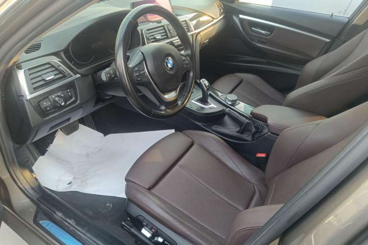 Used BMW 3 Series 2018 320Li Leading Luxury Package Interior 2