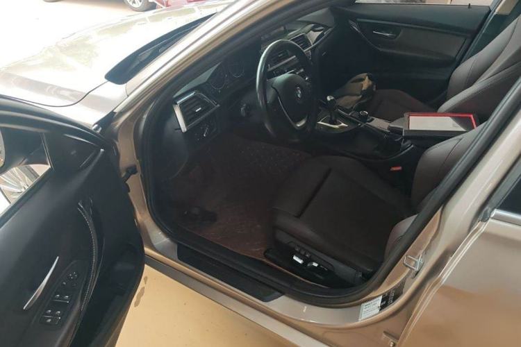 Used BMW 3 Series 2018 320Li Fashion Model Interior 5
