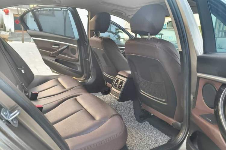 Used BMW 3 Series 2018 320Li Leading Luxury Package Interior 5