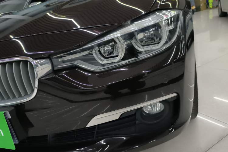 Used BMW 3 Series 2018 320Li Fashion Model Left Front Headlight
