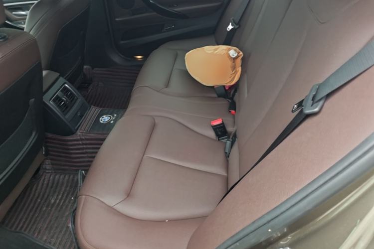Used BMW 3 Series 2018 320Li Fashion Model Left Rear Seat