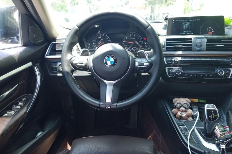Used BMW 3 Series 2018 330Li M Sport Shadow Edition Steering Wheel
