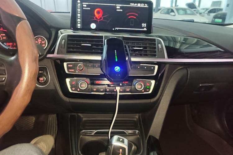 Used BMW 3 Series 2018 320Li Fashion Model Audio And AC Panel
