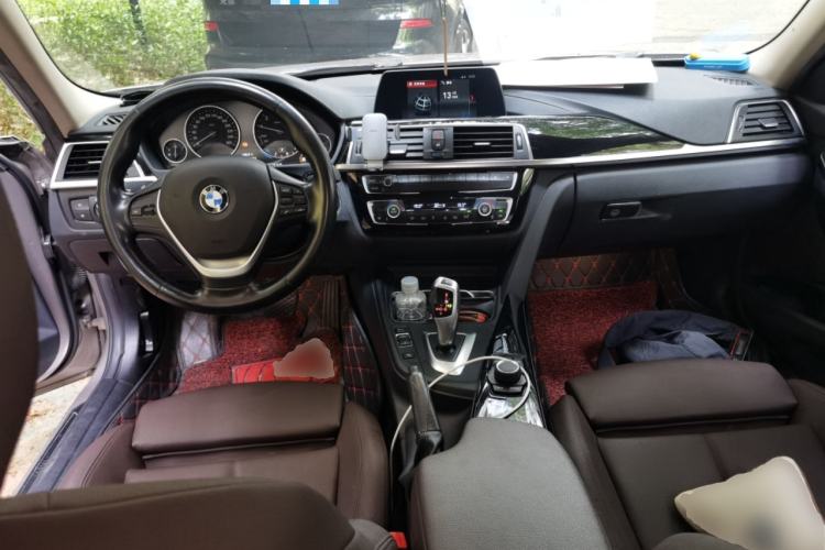 Used BMW 3 Series 2018 320Li Fashion Model Center Console