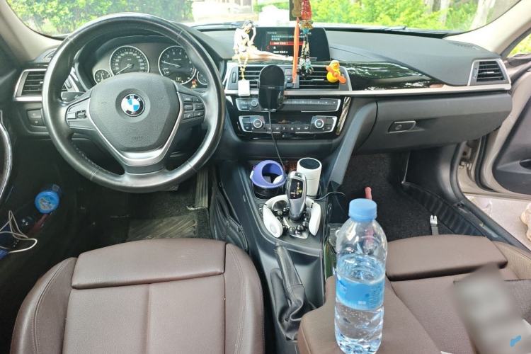 Used BMW 3 Series 2018 320Li Fashion Model Center Console