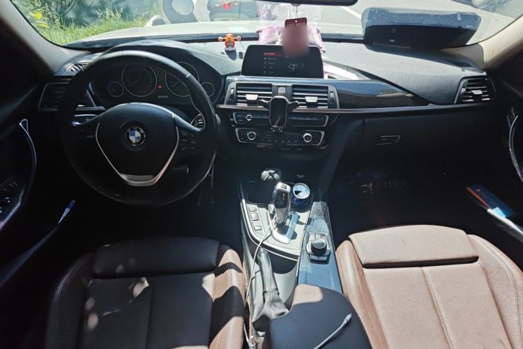 Used BMW 3 Series 2018 320Li Fashion Model Center Console