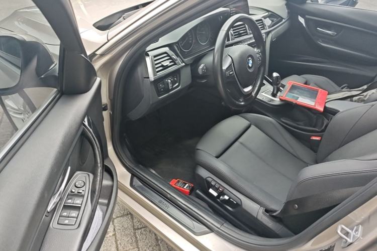 Used BMW 3 Series 2018 318Li Driver Seat