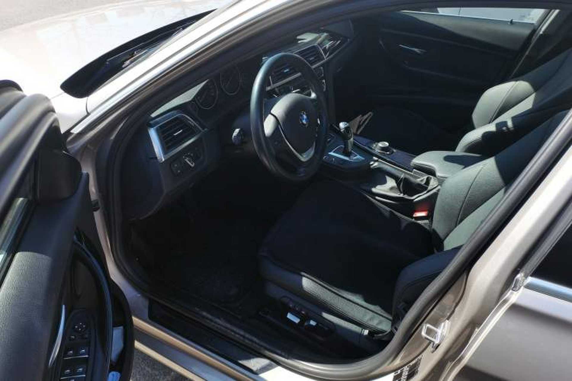 Used BMW 3 Series 2018 320Li Fashion Model Driver Seat