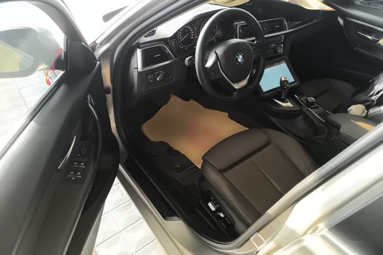 Used BMW 3 Series 2018 320Li Fashion Model Driver Seat