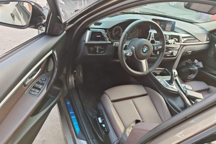 Used BMW 3 Series 2018 320Li M Sport Night Edition Driver Seat