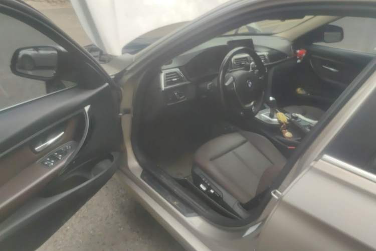 Used BMW 3 Series 2018 320Li Fashion Model Driver Seat