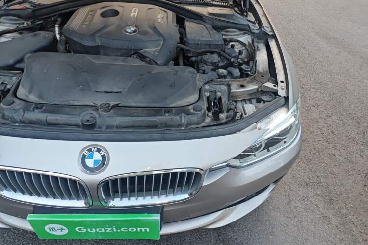 Used BMW 3 Series 2018 320Li Fashion Model Engine Bay Left